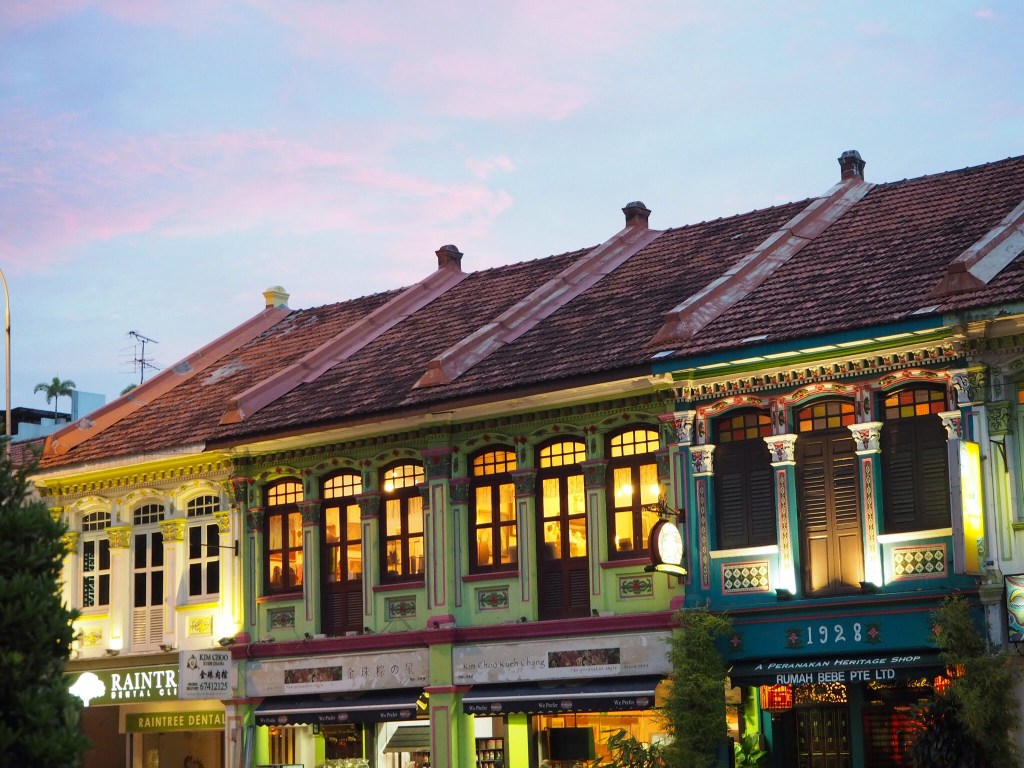 It’s ok to call for help, you know / タキシード仮面、呼んでもいいんじゃないかな